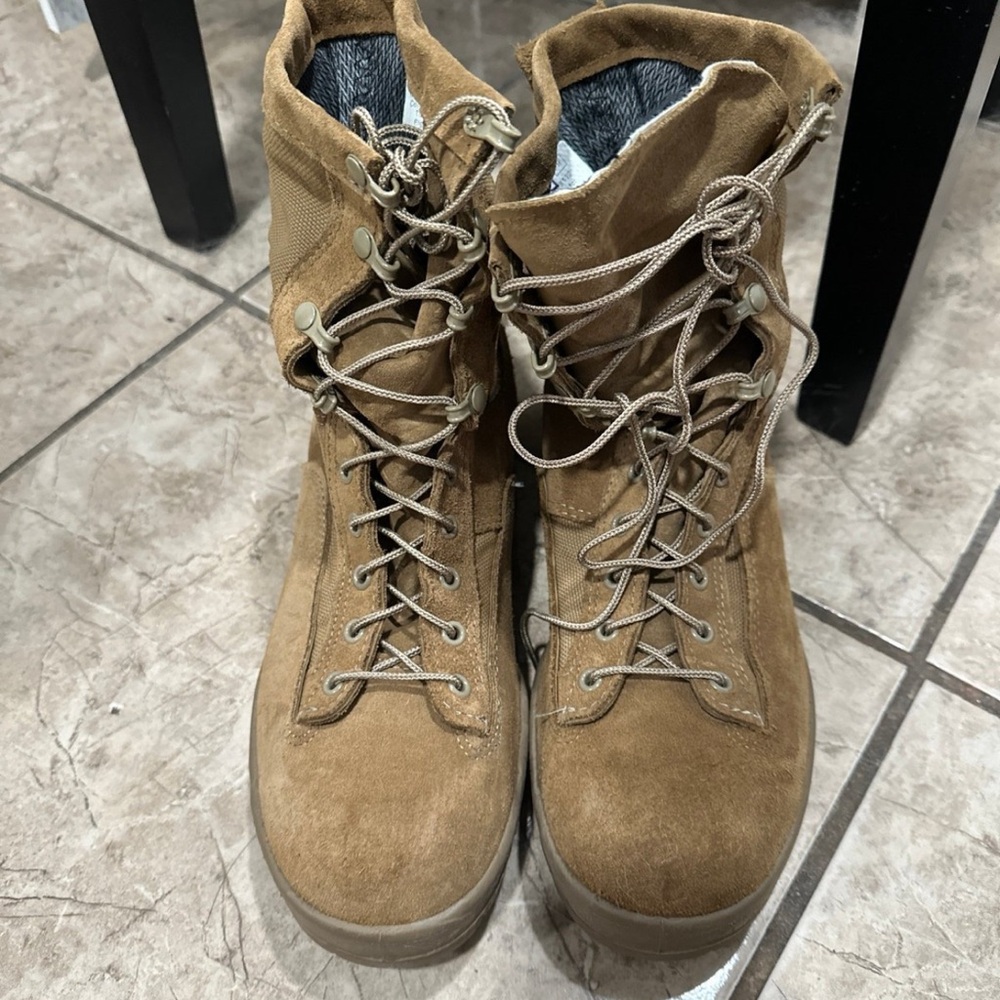 Gore-Tex Men’s Boots size 10W